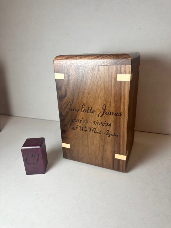 Customized Urn - Image 7